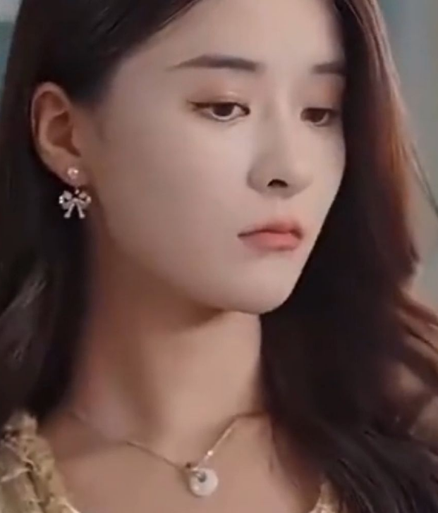 《顾少的实习小娇妻》