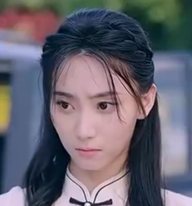 《龙鳞》