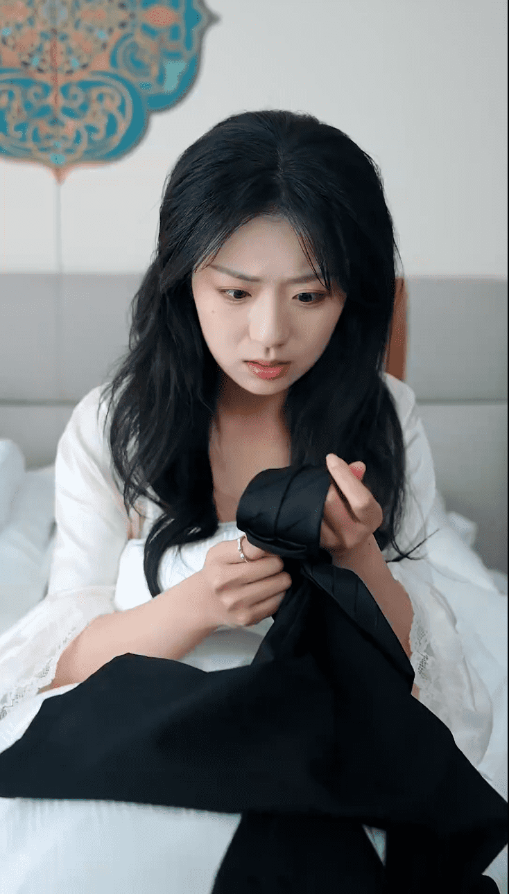 《他的呼吸声已读》